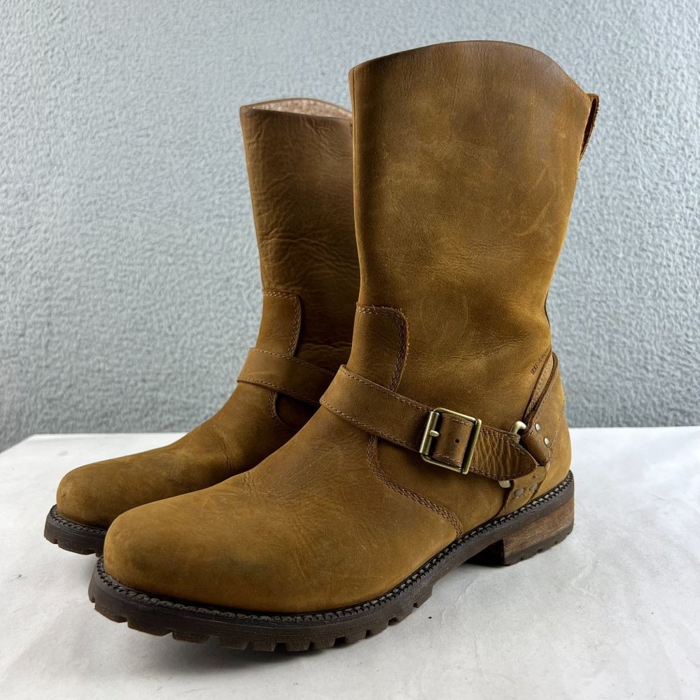 Ariat Haylee H2O  leather boots size 7.5B